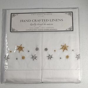 Hand Crafted White and Gold Hand Towels